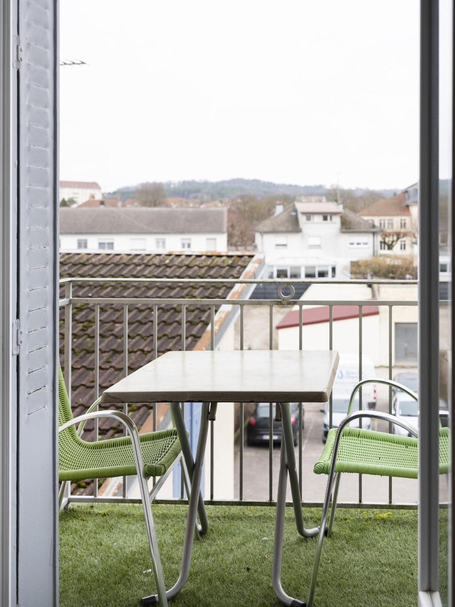 Residence Louis Quartier Centre Ville Vittel Exteriör bild